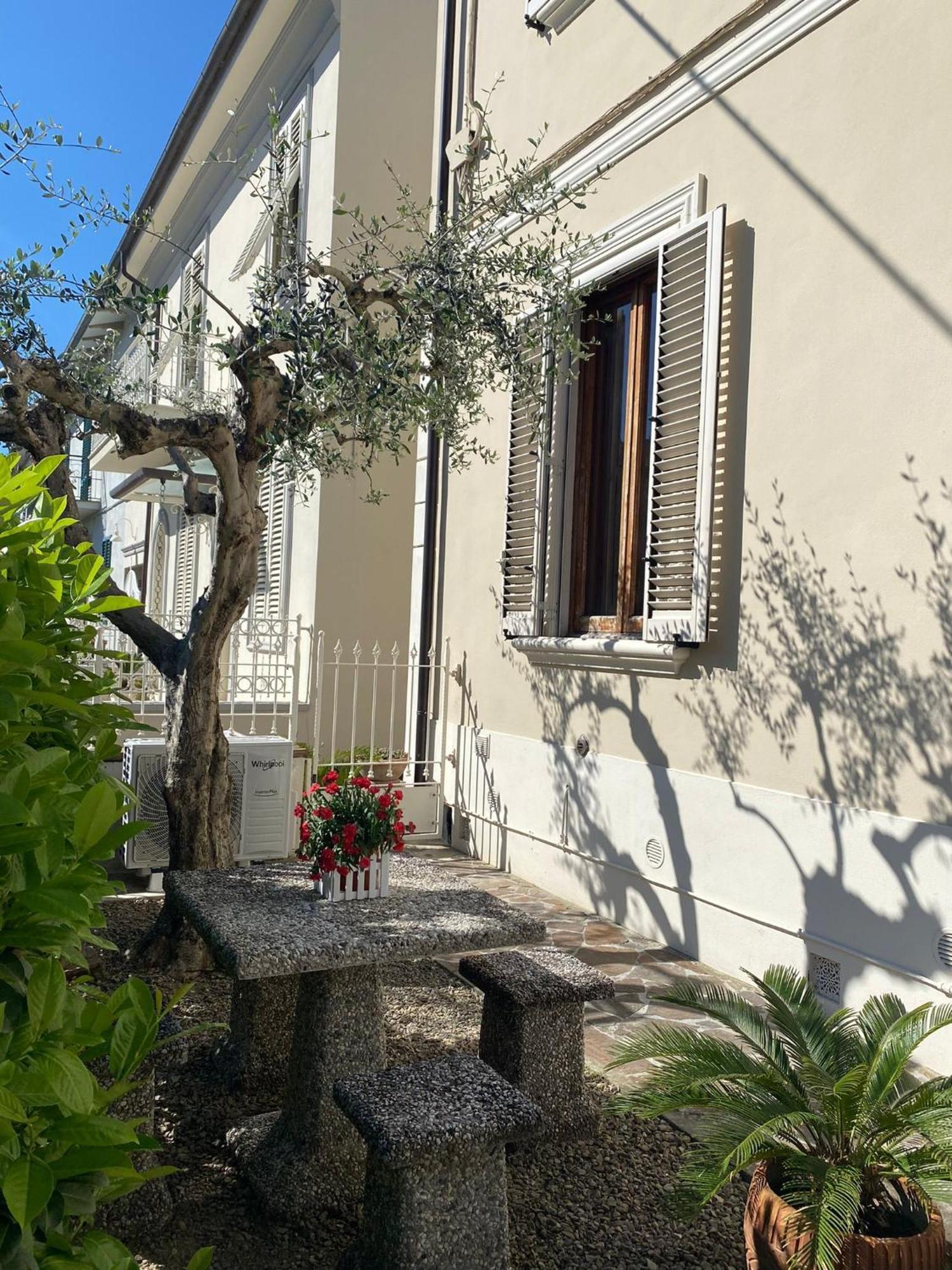 Ferienwohnung La Dimora Dei Conti Empoli Exterior foto